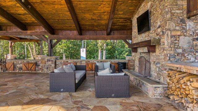 260 Compass Drive, Jasper, TN 37347