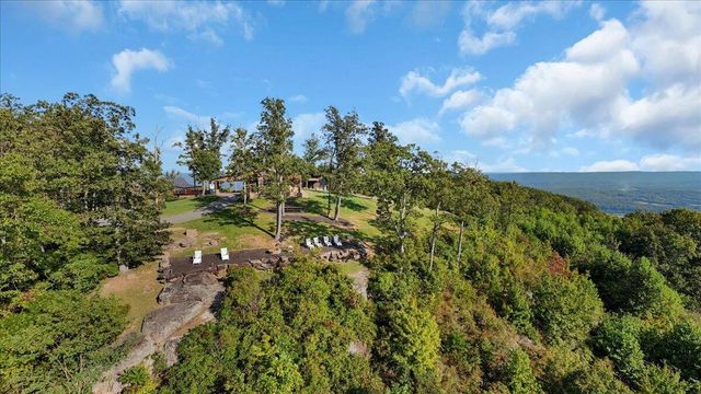 260 Compass Drive, Jasper, TN 37347