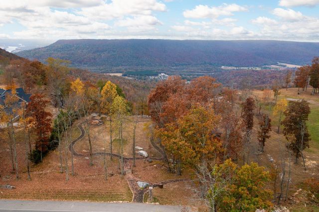 260 Compass Drive, Jasper, TN 37347