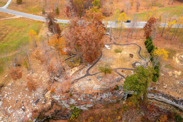 260 Compass Drive, Jasper, TN 37347