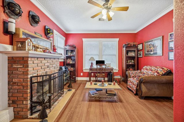 313 Byrne Street, Houston, TX 77009