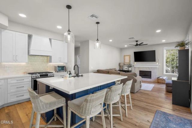 484 Via Olivera, Camarillo, CA 93012