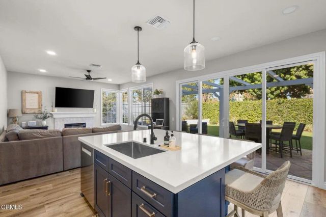 484 Via Olivera, Camarillo, CA 93012