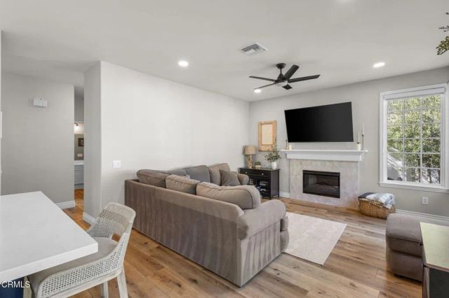 484 Via Olivera, Camarillo, CA 93012