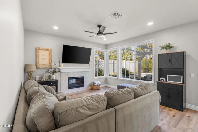 484 Via Olivera, Camarillo, CA 93012
