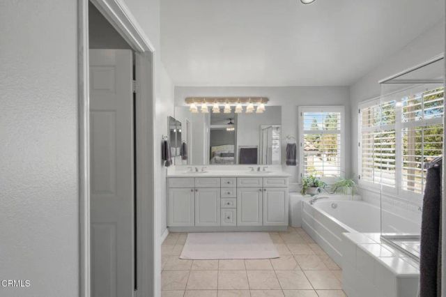 484 Via Olivera, Camarillo, CA 93012