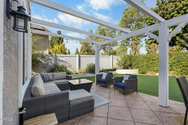 484 Via Olivera, Camarillo, CA 93012