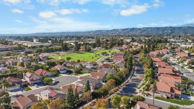 484 Via Olivera, Camarillo, CA 93012