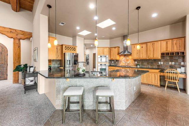 116 Savannah Lane, Corrales, NM 87048