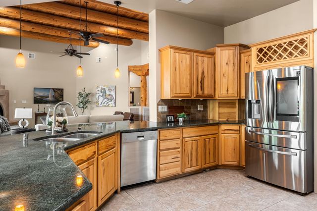 116 Savannah Lane, Corrales, NM 87048