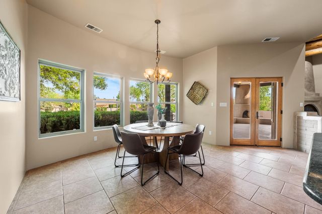 116 Savannah Lane, Corrales, NM 87048
