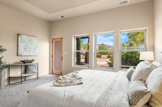 116 Savannah Lane, Corrales, NM 87048