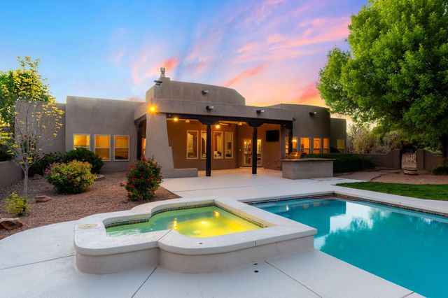 116 Savannah Lane, Corrales, NM 87048