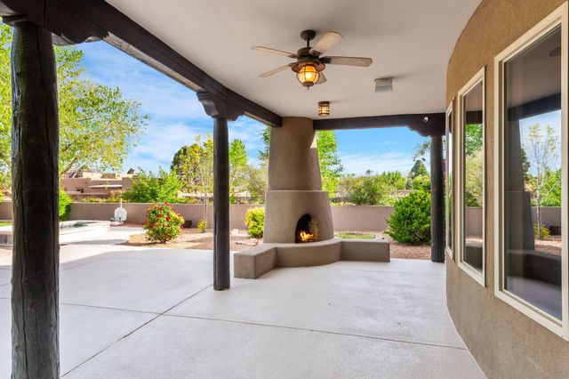 116 Savannah Lane, Corrales, NM 87048