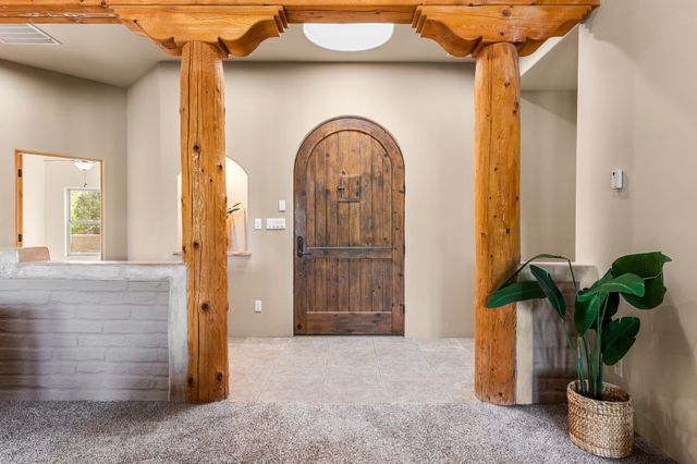 116 Savannah Lane, Corrales, NM 87048