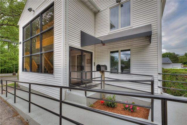626 Toll Gate Road, Warwick, RI 02886
