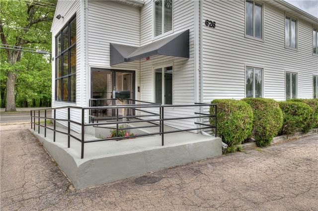 626 Toll Gate Road, Warwick, RI 02886