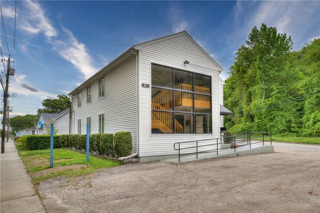 626 Toll Gate Road, Warwick, RI 02886