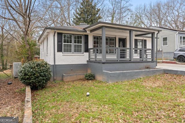 170 Stanhope Circle NW, Atlanta, GA 30314