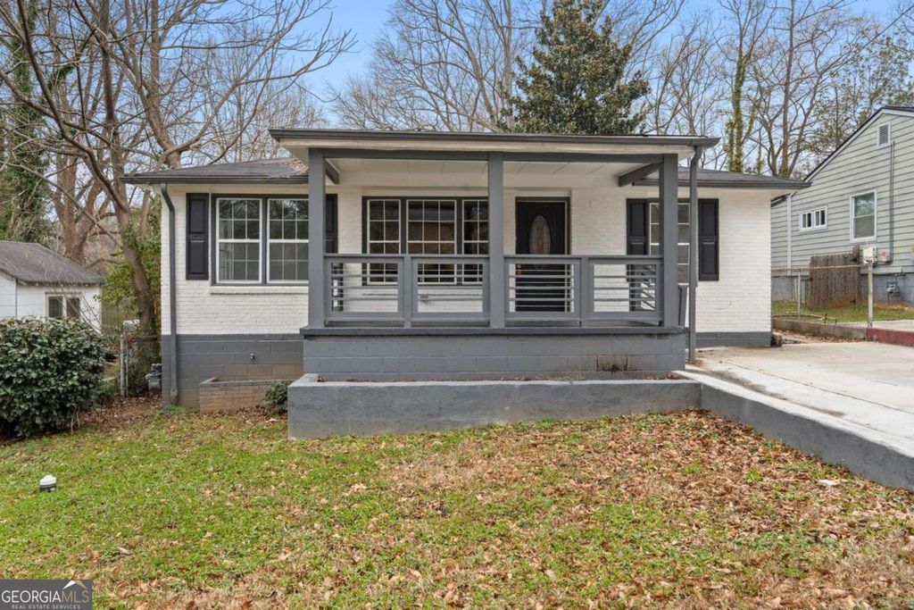 170 Stanhope Circle NW, Atlanta, GA 30314