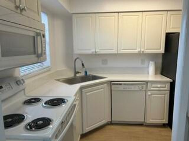 18081 SE Country Club Drive 21-205, Jupiter, FL 33469