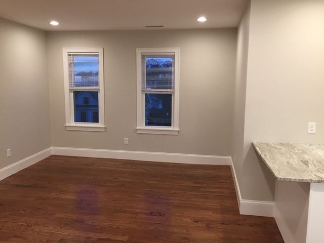 6 Dawes Terrace 3, Boston, MA 02125