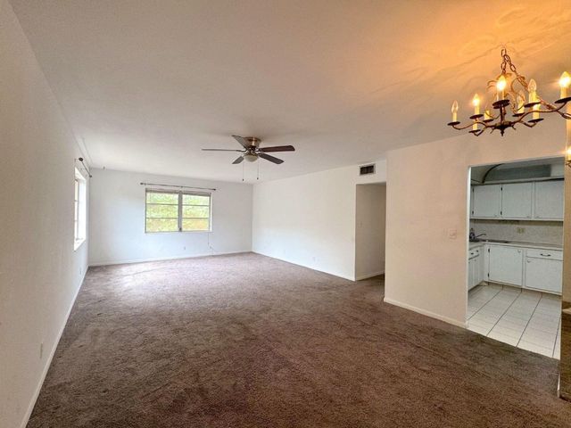 12 NE 19th Court 204A, Wilton Manors, FL 33305