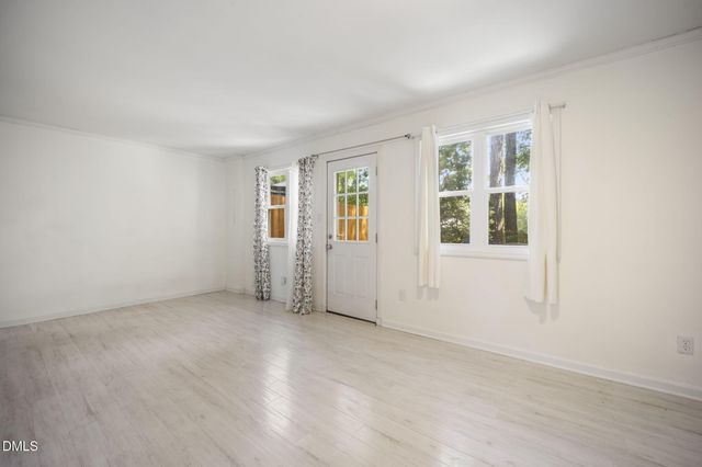 7728 Crown Crest Court, Raleigh, NC 27615