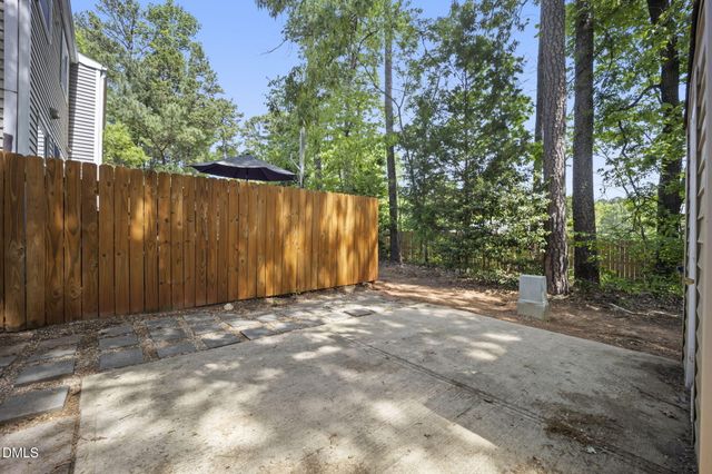 7728 Crown Crest Court, Raleigh, NC 27615