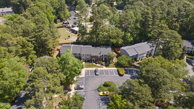 7728 Crown Crest Court, Raleigh, NC 27615