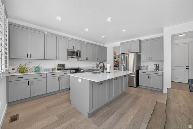 931 S TANNER RD, Santaquin, UT 84655