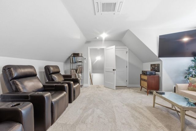 877 Belle Grove Loop, Benton, AR 72019