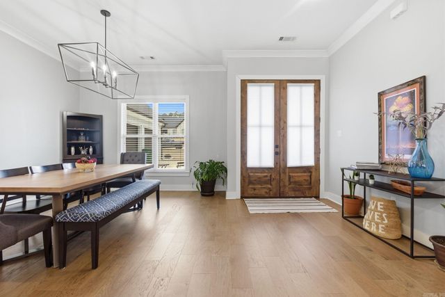 877 Belle Grove Loop, Benton, AR 72019