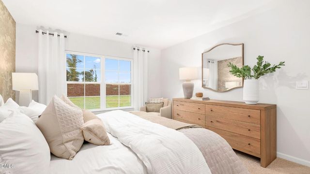 180 Carriedelle Lane, Wilsons Mills, NC 27520