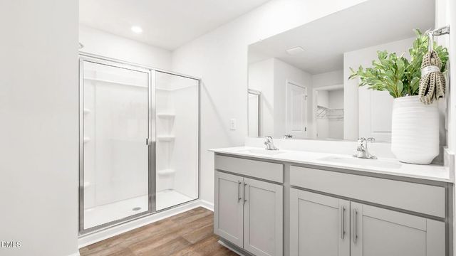 180 Carriedelle Lane, Wilsons Mills, NC 27520