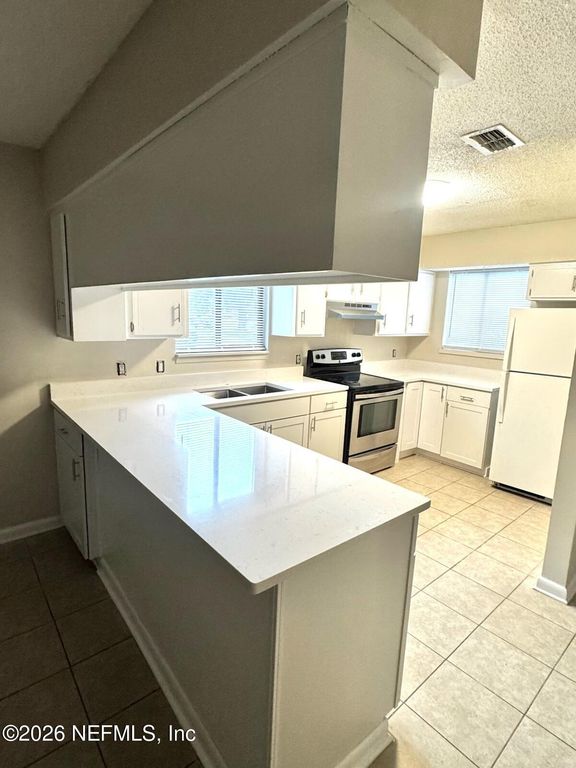 4215 WINDERGATE Drive, Jacksonville, FL 32257