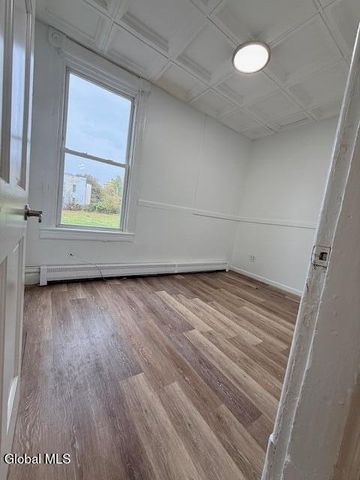 146 6th Avenue, Troy, NY 12180