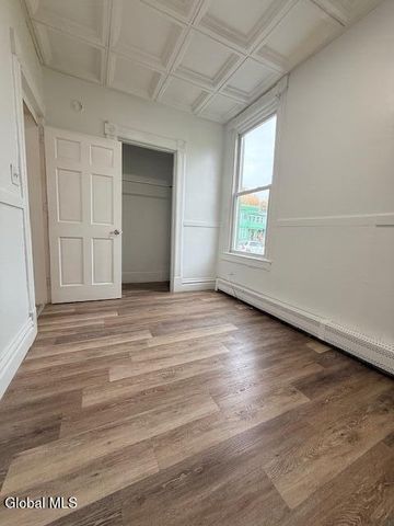 146 6th Avenue, Troy, NY 12180