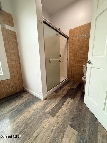 146 6th Avenue, Troy, NY 12180