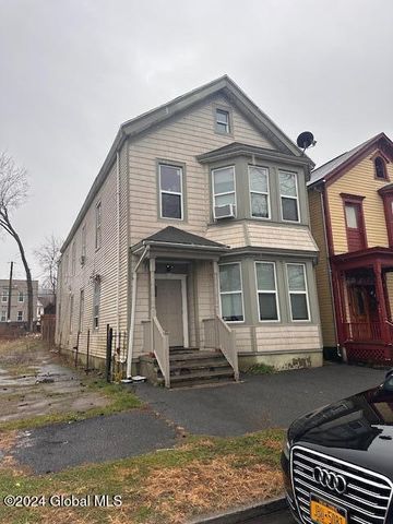 146 6th Avenue, Troy, NY 12180