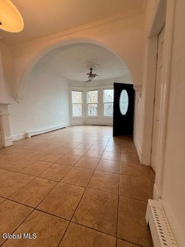 146 6th Avenue, Troy, NY 12180