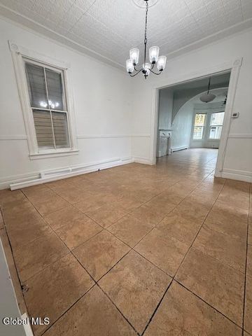 146 6th Avenue, Troy, NY 12180