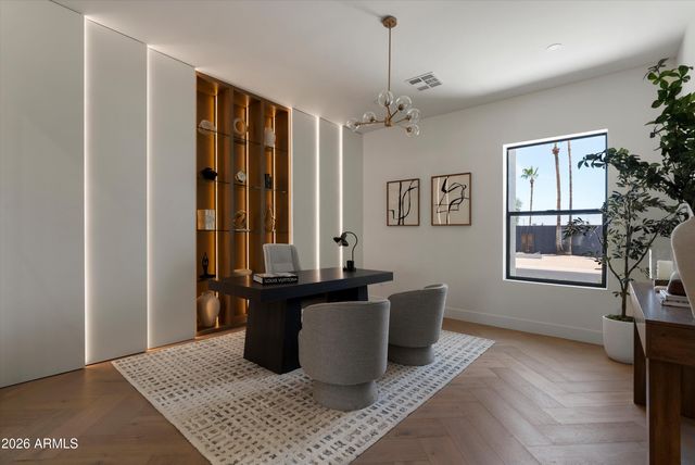 6648 E PERSHING Avenue, Scottsdale, AZ 85254