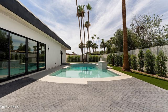 6648 E PERSHING Avenue, Scottsdale, AZ 85254