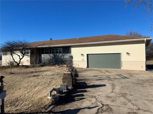 200 Lakecrest Boulevard, Rushville, MO 64484