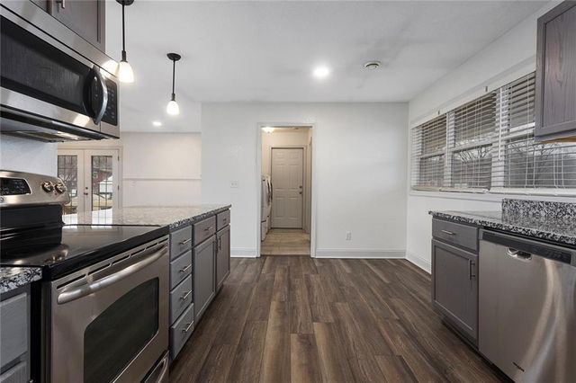 200 Lakecrest Boulevard, Rushville, MO 64484