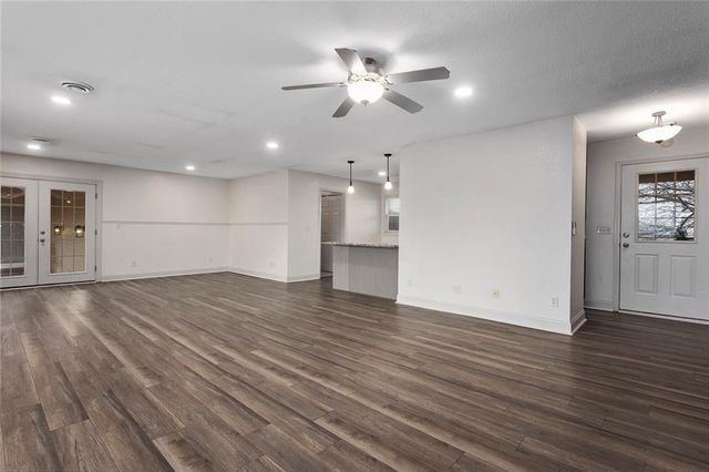 200 Lakecrest Boulevard, Rushville, MO 64484