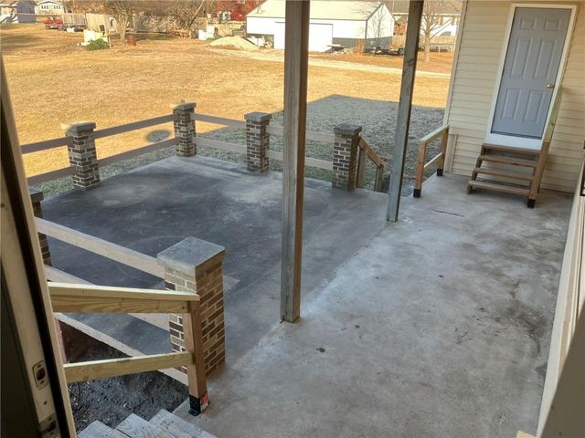 200 Lakecrest Boulevard, Rushville, MO 64484