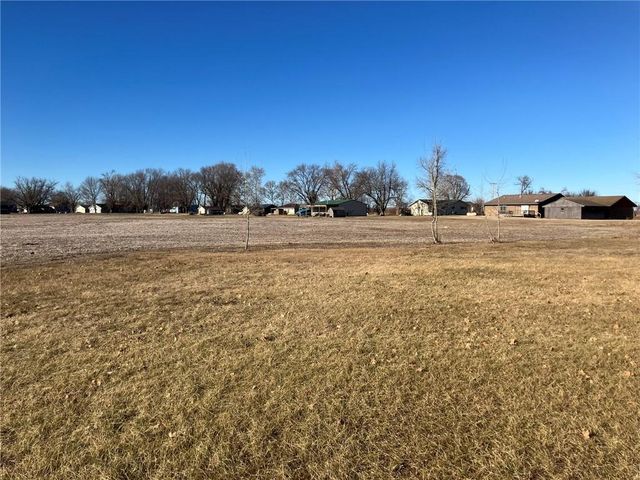 200 Lakecrest Boulevard, Rushville, MO 64484