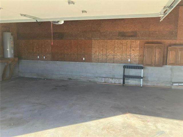 200 Lakecrest Boulevard, Rushville, MO 64484